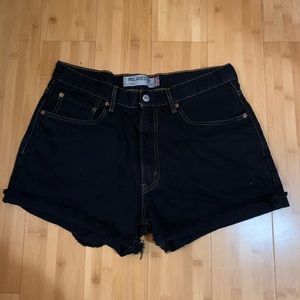 ❌SOLD❌Levi’s denim shorts
